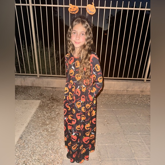 Pumpkin Halloween Dress 🎃🦇 - Picture 3 of 4